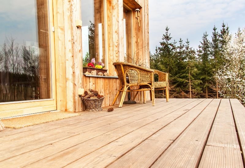 Lage terrasse av tre